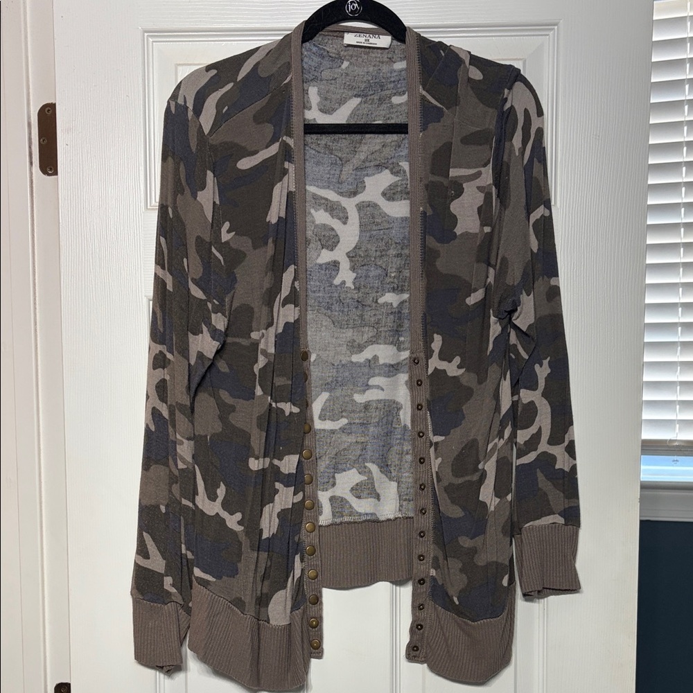 Zenana Outfitters Camo Cardigan Sweater